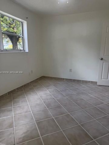 520 NE 38th St 1, Miami, FL 33137