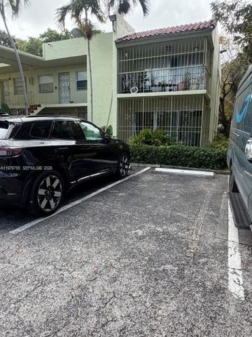 520 NE 38th St 1, Miami, FL 33137