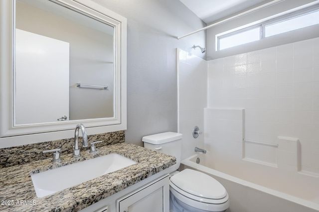 21829 N 40TH Place, Phoenix, AZ 85050