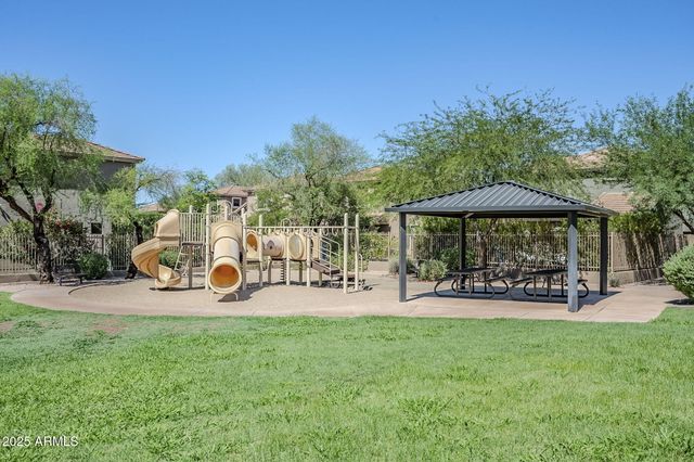 21829 N 40TH Place, Phoenix, AZ 85050