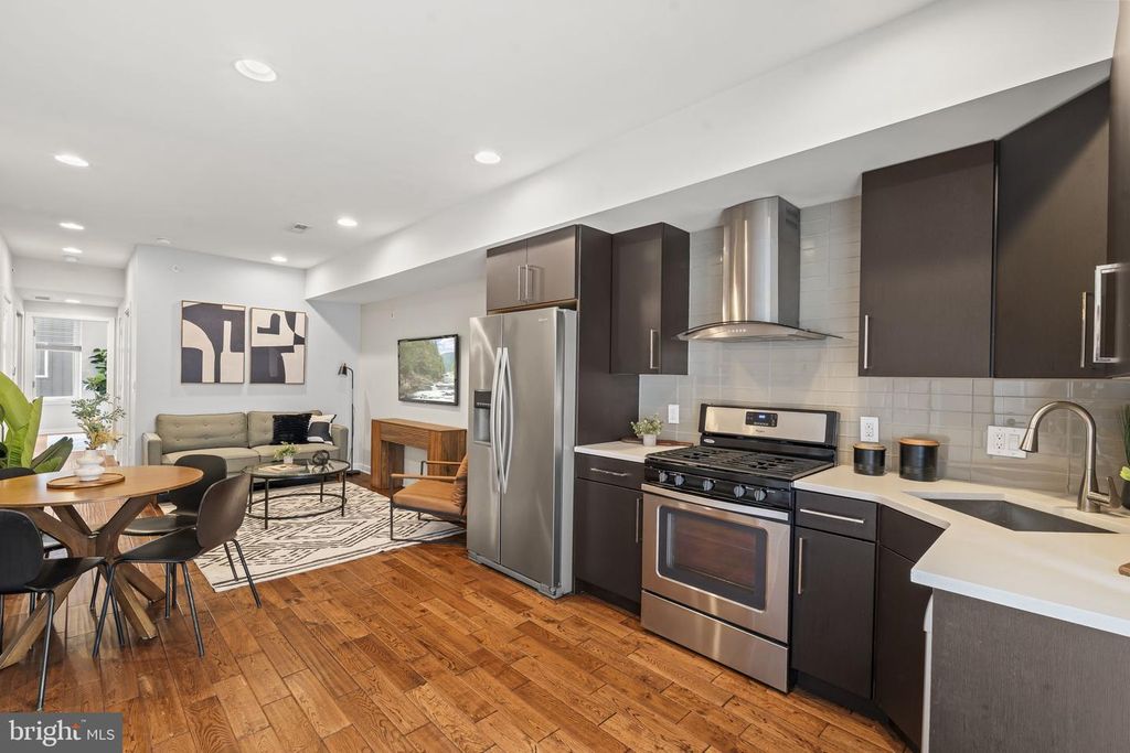 1416 PARRISH ST #3, PHILADELPHIA, PA 19130 — exterior