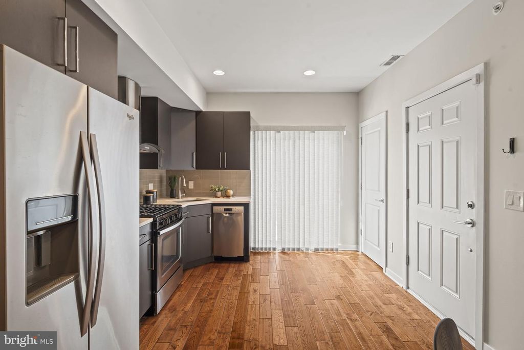 1416 PARRISH ST #3, PHILADELPHIA, PA 19130 — photo 2