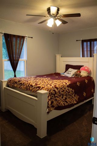 704 S Western Ave Avenue, Sioux Falls, SD 57104