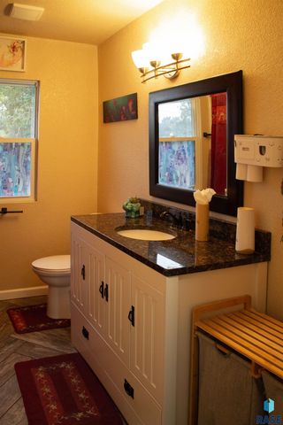 704 S Western Ave Avenue, Sioux Falls, SD 57104