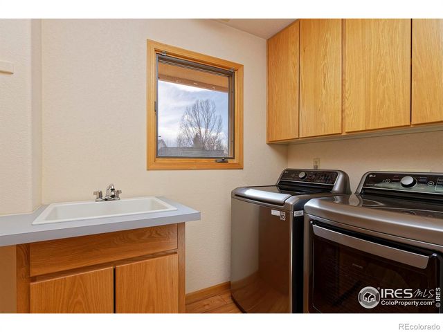 989 W 41st Street, Loveland, CO 80538
