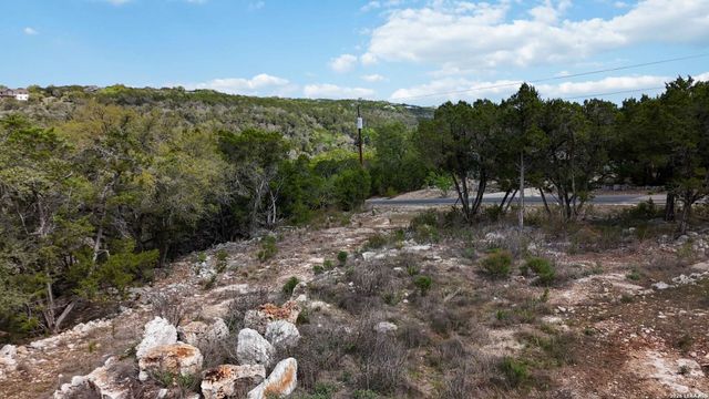 3980 SUMMIT HURST DR, New Braunfels, TX 78132