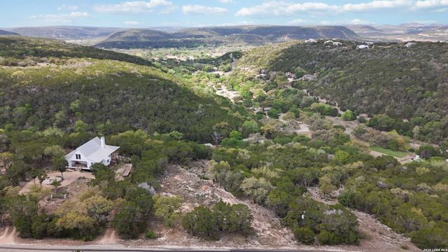 3980 SUMMIT HURST DR, New Braunfels, TX 78132