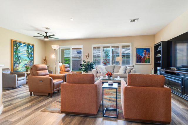 78663 Stansbury Court, Palm Desert, CA 92211