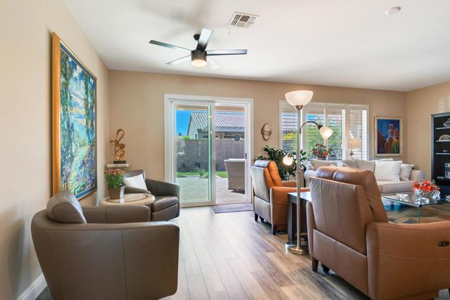 78663 Stansbury Court, Palm Desert, CA 92211