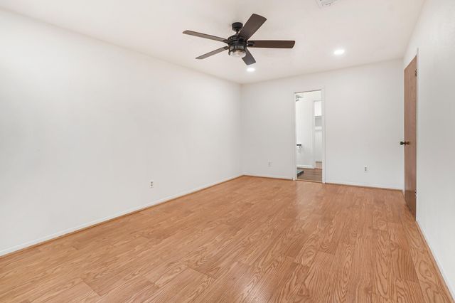 2918 Laurel Fork Drive, Kingwood, TX 77339