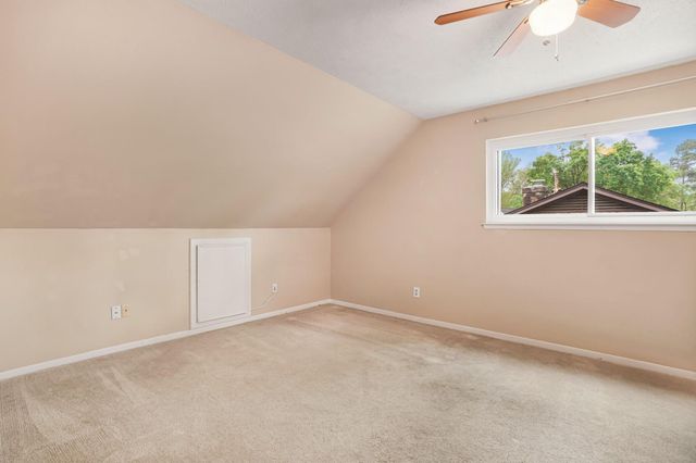 2918 Laurel Fork Drive, Kingwood, TX 77339