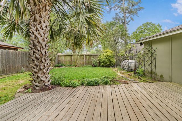 2918 Laurel Fork Drive, Kingwood, TX 77339