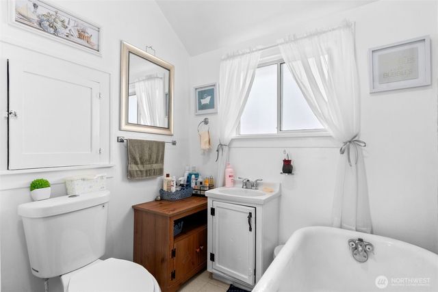 419 Karr Avenue, Hoquiam, WA 98550