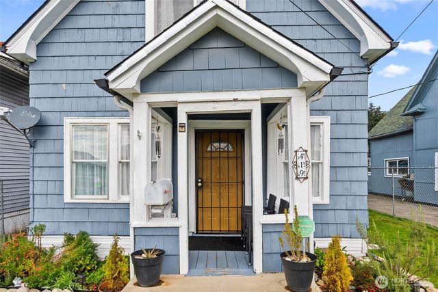 419 Karr Avenue, Hoquiam, WA 98550