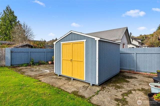 419 Karr Avenue, Hoquiam, WA 98550