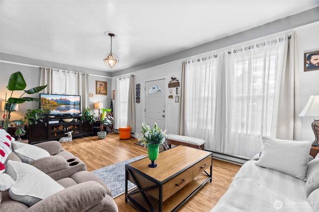 419 Karr Avenue, Hoquiam, WA 98550