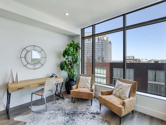 501 West Ave 2002, Austin, TX 78701