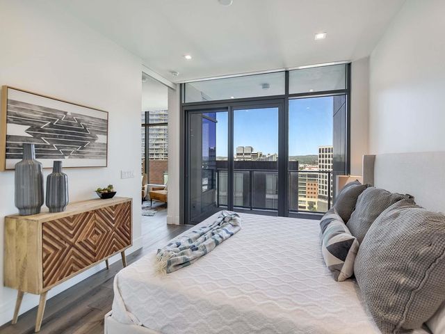 501 West Ave 2002, Austin, TX 78701