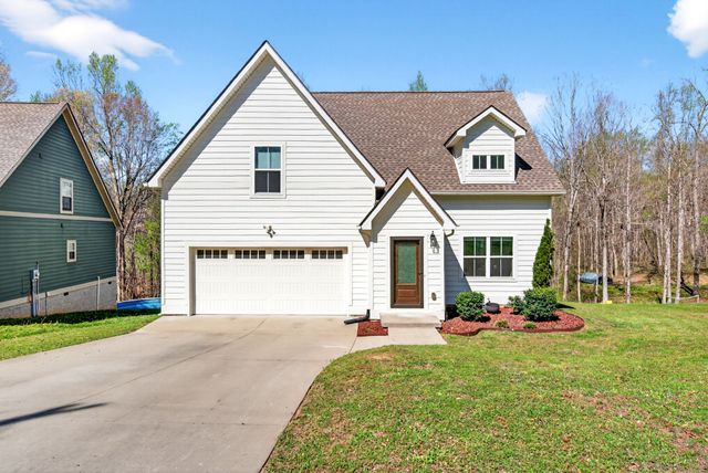 731 Hogan Rd, Clarksville, TN 37043