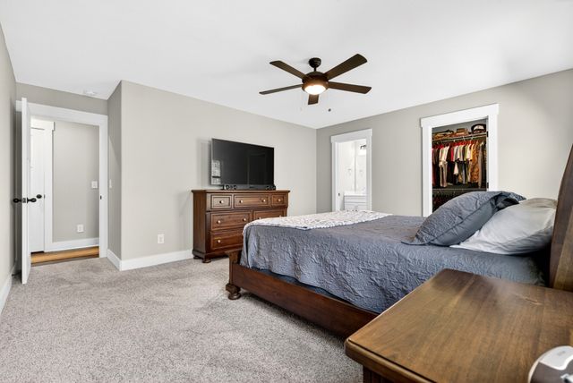 731 Hogan Rd, Clarksville, TN 37043