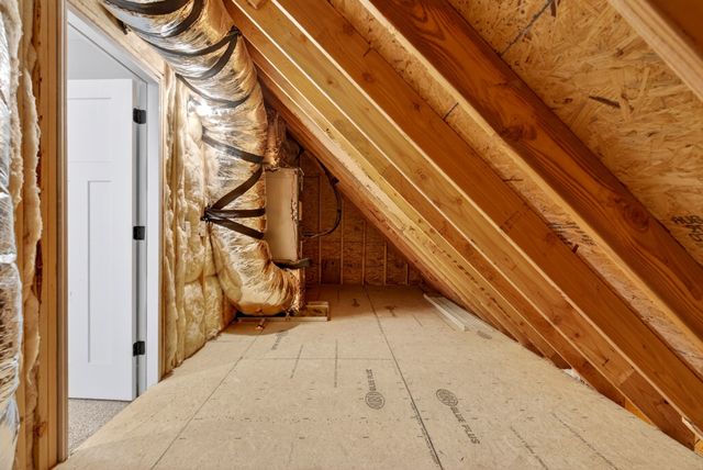 731 Hogan Rd, Clarksville, TN 37043