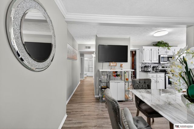 6615 Seward Street, Omaha, NE 68104