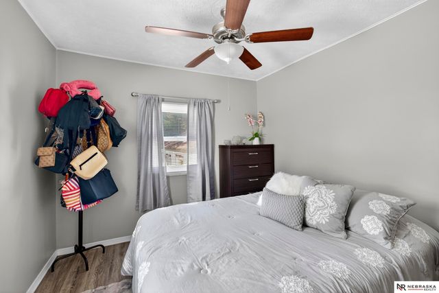 6615 Seward Street, Omaha, NE 68104