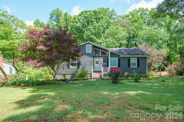 2078 Rock Springs Circle, Denver, NC 28037