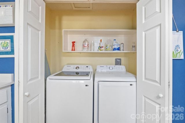 2078 Rock Springs Circle, Denver, NC 28037