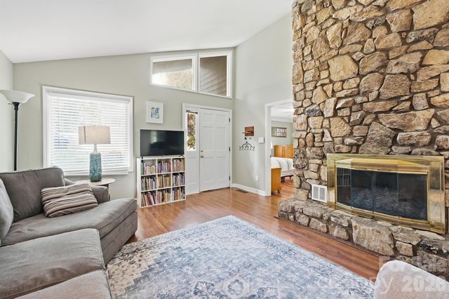2078 Rock Springs Circle, Denver, NC 28037