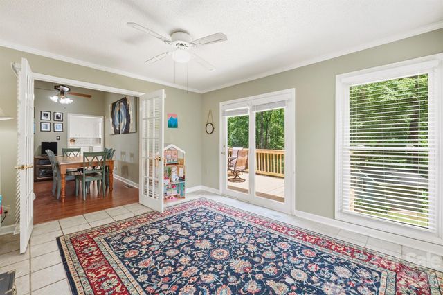 2078 Rock Springs Circle, Denver, NC 28037