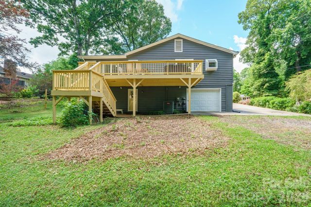 2078 Rock Springs Circle, Denver, NC 28037