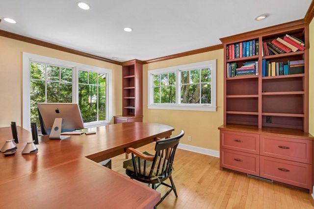 6201 Scotia Drive, Edina, MN 55439