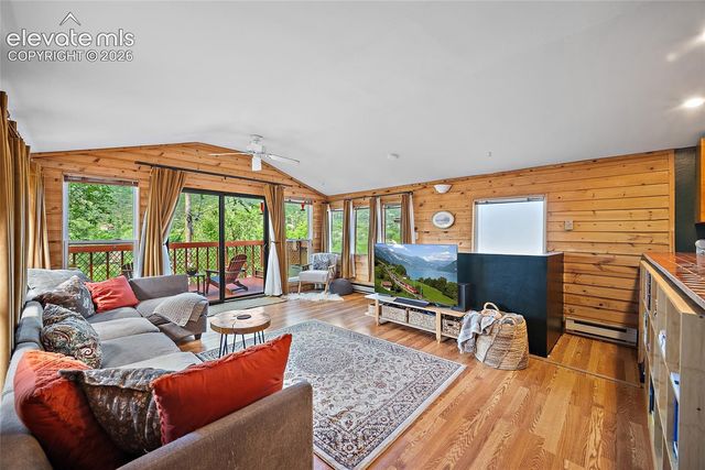 117 Pinon Lane, Manitou Springs, CO 80829