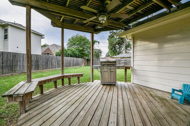 20423 Forest Drive, Spring, TX 77388