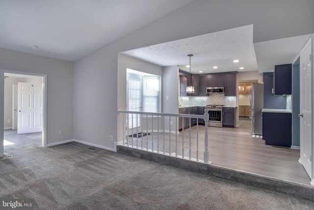 9721 HICKORYHURST DR, Nottingham, MD 21236