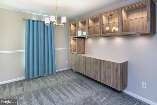 9721 HICKORYHURST DR, Nottingham, MD 21236