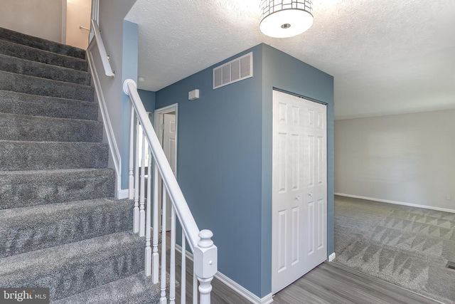 9721 HICKORYHURST DR, Nottingham, MD 21236