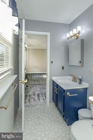 9721 HICKORYHURST DR, Nottingham, MD 21236