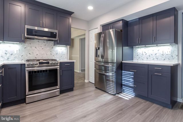 9721 HICKORYHURST DR, Nottingham, MD 21236