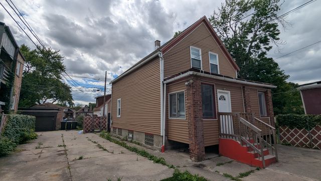 8952 S Aberdeen Street, Chicago, IL 60620