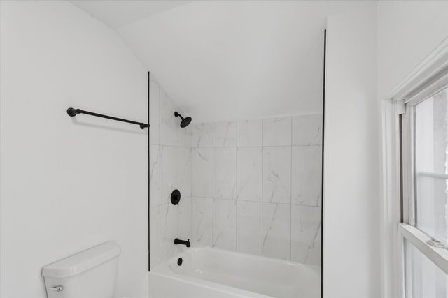 8952 S Aberdeen Street, Chicago, IL 60620