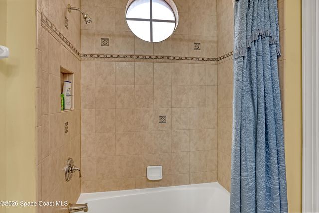 8252 Old Tramway Drive, Melbourne, FL 32940