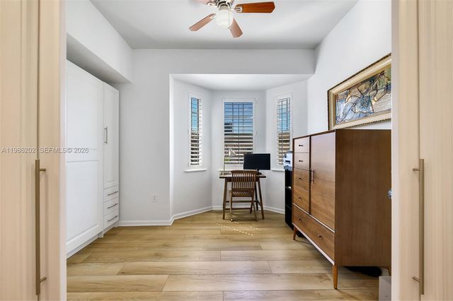 2870 Pine Tree Dr 3, Miami Beach, FL 33140