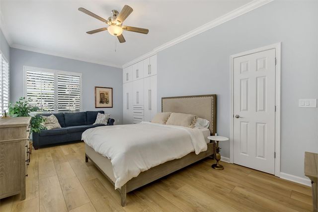 2870 Pine Tree Dr 3, Miami Beach, FL 33140