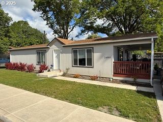 24985 HUNTER Ave, Veneta, OR 97487