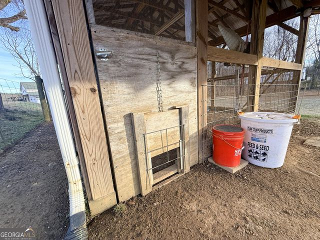 2973 River Road, Elberton, GA 30635