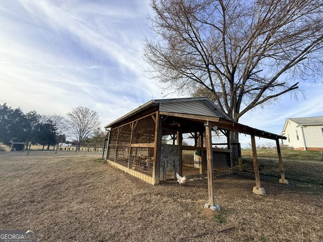 2973 River Road, Elberton, GA 30635