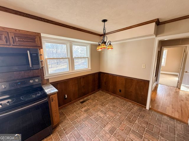 2973 River Road, Elberton, GA 30635