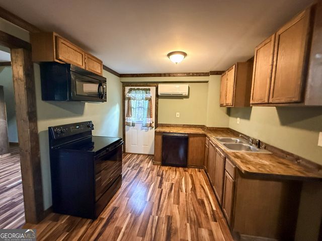 2973 River Road, Elberton, GA 30635